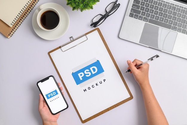 Vista dall'alto Appunti con mockup psd dello spazio di lavoro