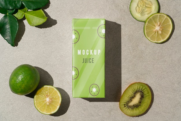 Vista superior deliciosa caixa de suco e limão