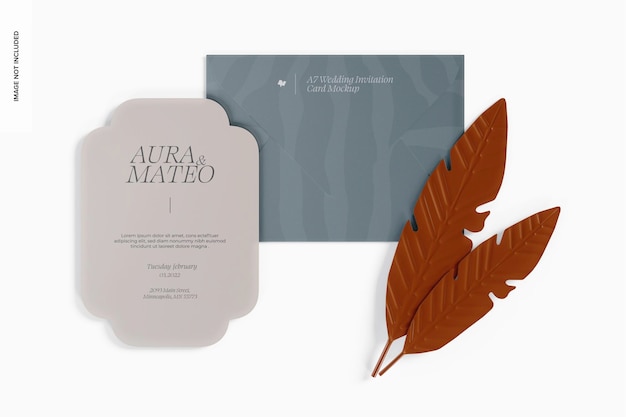 Vista superior de la maqueta de tarjeta de invitación de boda A7