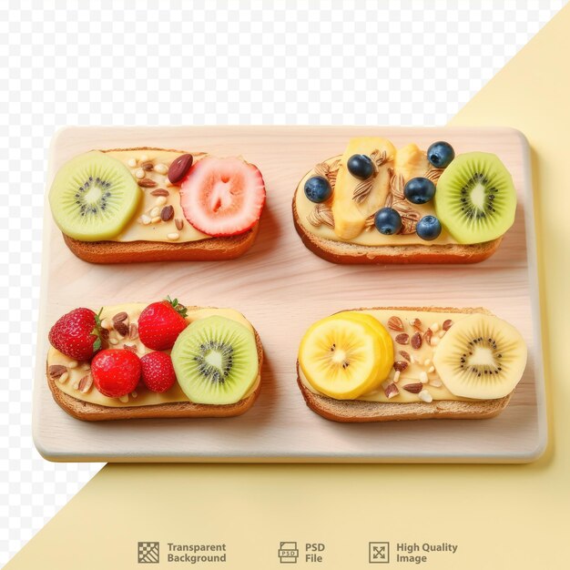 PSD vista superior de sándwiches de frutas dulces en una tabla de corte de madera aislada en un fondo transparente con espacio libre para el texto incluye bayas de plátano con kaki y chocolate ideal para niños