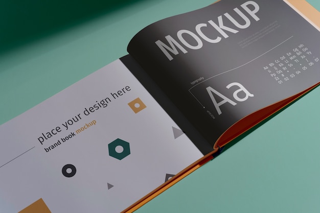 Vista superior sobre el diseño de maqueta de libro de marca