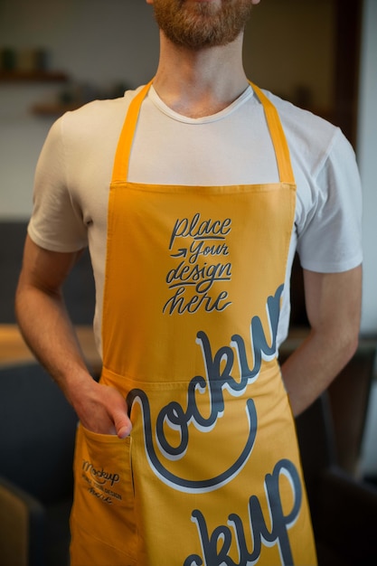Vorderansicht Mann mit Schürze Mockup
