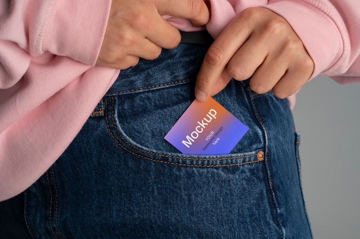 PSD vue rapprochée du modèle de téléphone dans la poche