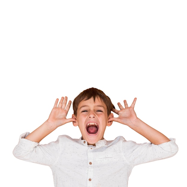 Vue rapprochée du portrait de l'expression de l'enfant