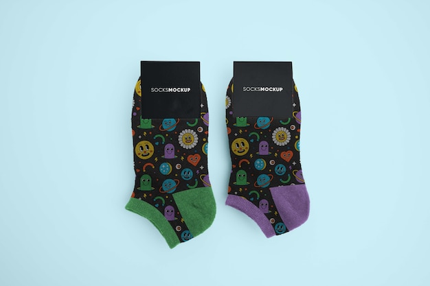 Warme socken-mockup-design