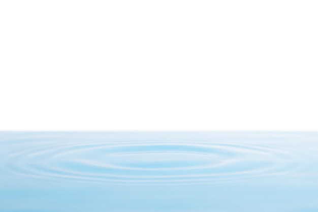 Wasser auf isoliertem transparentem Hintergrund
