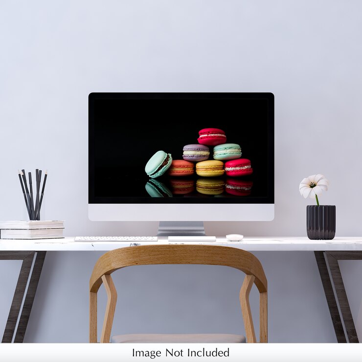 PSD workspace mockup con computer sulla scrivania