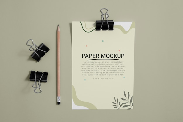 PSD zur ansicht über papier mit clip-mockup