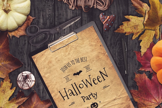 Zwischenablage Mockup mit Halloween-Design