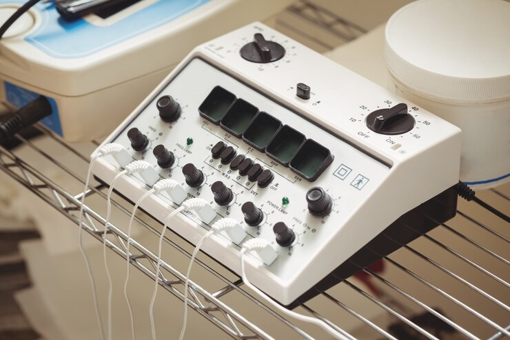 Ücretsiz Fotoğraf close-up of electro stimulation device