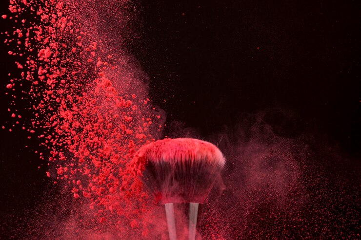 Ücretsiz Fotoğraf impressive bright color brush and falling powder