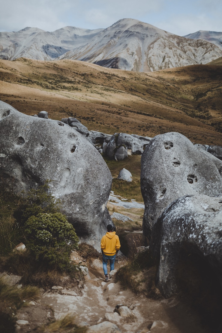 Ücretsiz Fotoğraf man in the mountains