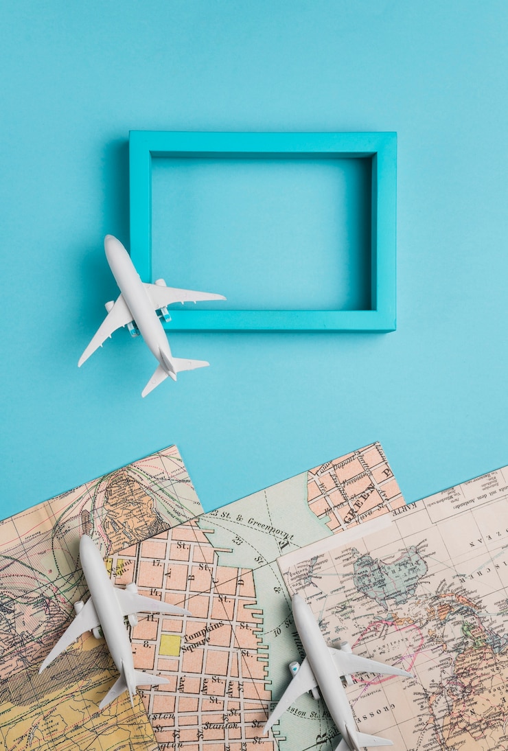 Ücretsiz Fotoğraf picture frame and model airplanes 