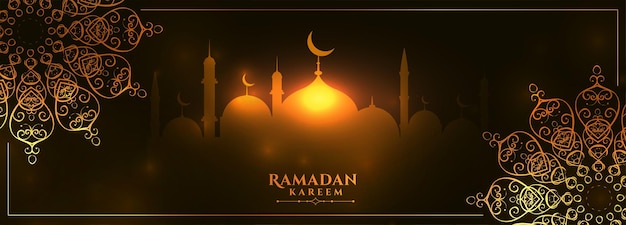 Bannière Rougeoyante De Ramadan Kareem Avec Décoration De Mandala