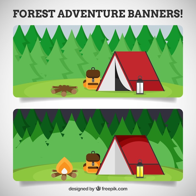 Bannières Sur Le Camping Dans La Forêt