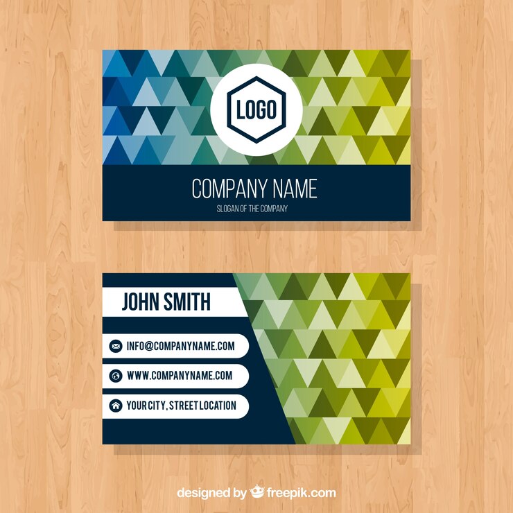 Vecteur gratuit carte triangulaire d&#39;entreprise