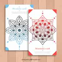 Vecteur gratuit cartes de mandala colorées