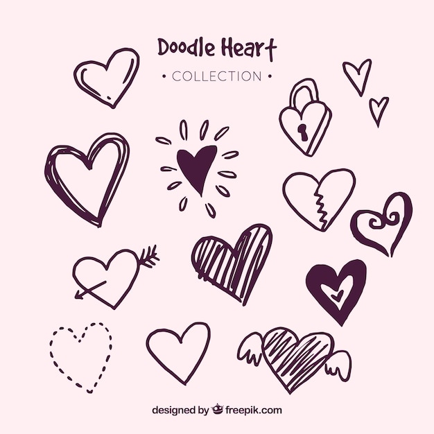 Vecteur gratuit collection de coeur de doodle