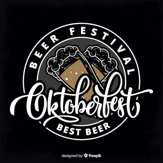 Vecteur gratuit concept oktoberfest avec fond de tableau noir