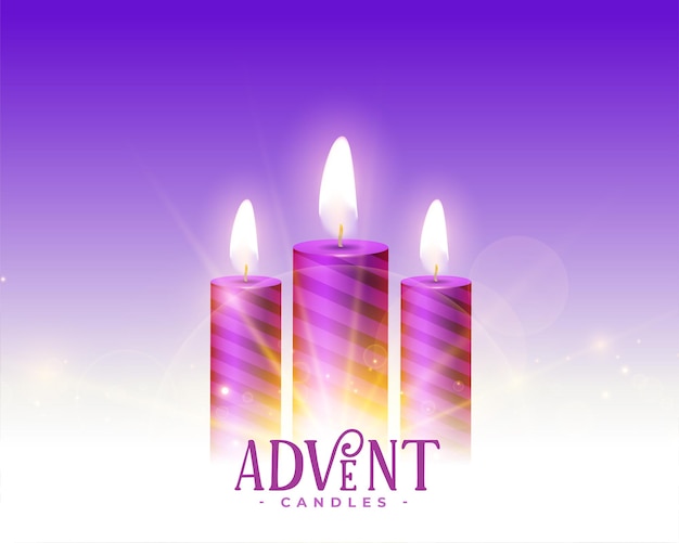 Fond de trois bougies lumineuses violettes de l'Avent