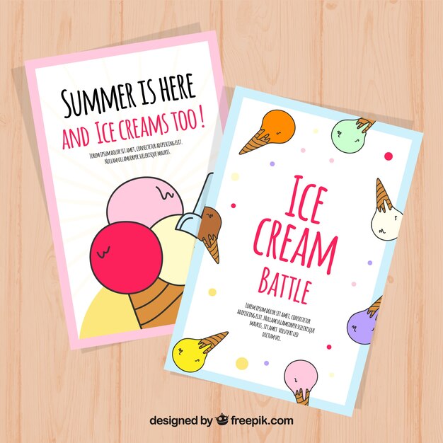 Grandes cartes avec des glaces colorées au design plat