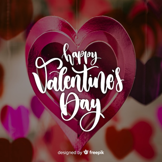 Vecteur gratuit happy valentin's lettering