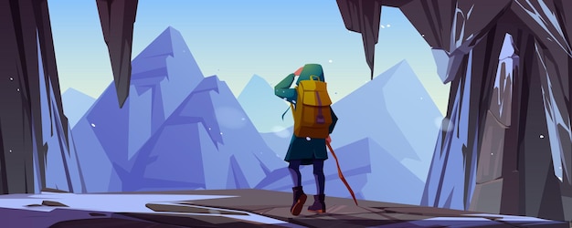 Homme voyageur à la vue arrière de l'entrée de la grotte de montagne. Touriste avec sac à dos et personnel debout dans un paysage enneigé rocheux regardant sur des sommets lointains. Aventure de voyage de randonnée, illustration de vecteur de dessin animé extrême