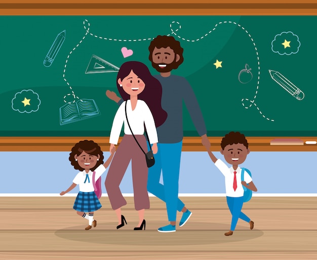 Mère et père avec leurs élèves filles et garçons dans la salle de classe