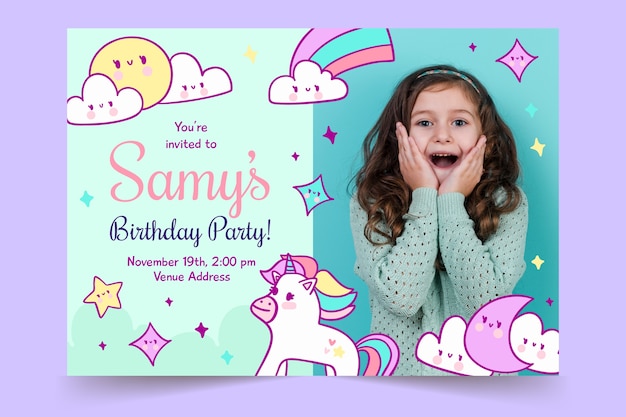Modèle d'invitation d'anniversaire pour enfants avec des arcs-en-ciel et des licornes