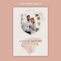 Vecteur gratuit modèle de rapport annuel de planificateur de mariage dessiné à la main