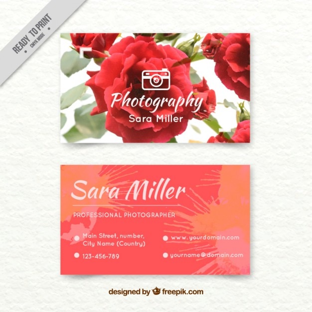 Vecteur gratuit peint à la main carte de photographe avec des roses d'aquarelle