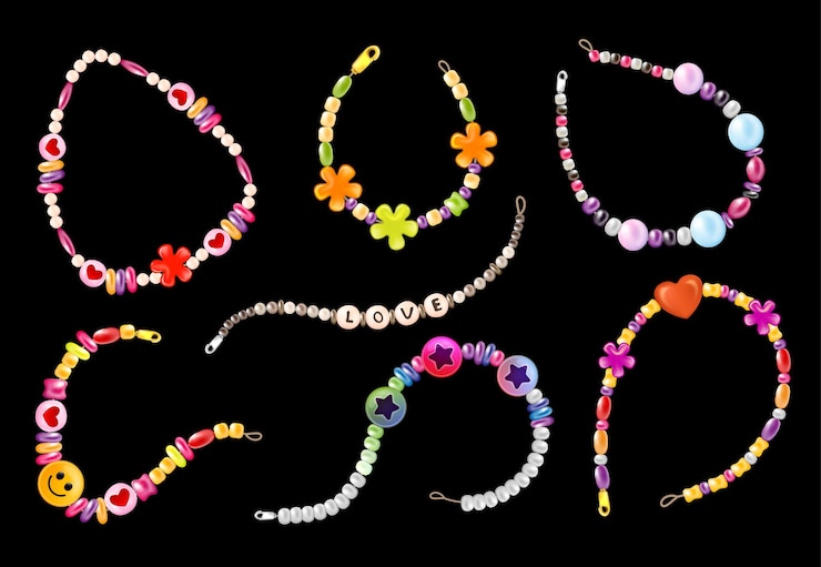 Vecteur gratuit set de bracelet hippie réaliste avec des images isolées de perles d'amour à cordes avec des snap sur fond noir illustration vectorielle