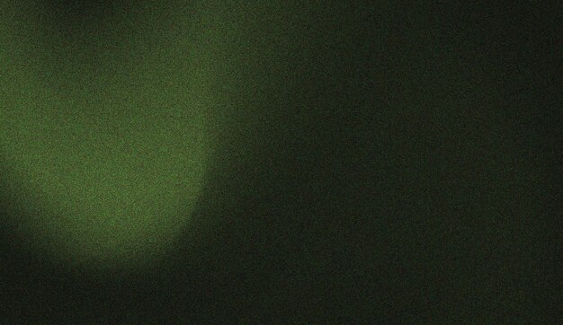 Arrière-plan de texture granuleuse vert foncé avec effet de lumière et d'ombre subtil pour une conception atmosphérique