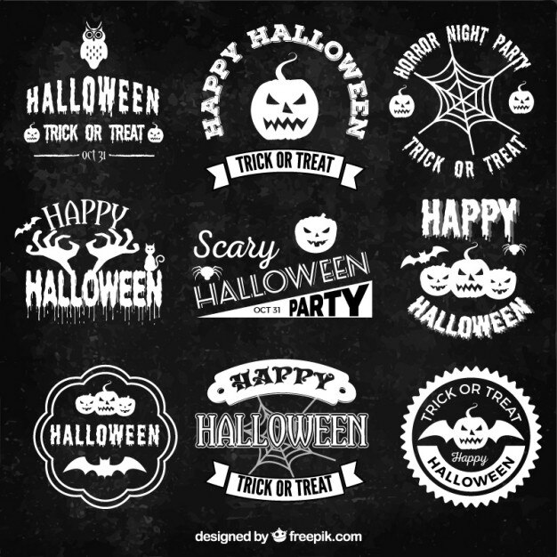 Vecteur badges halloween sur tableau noir