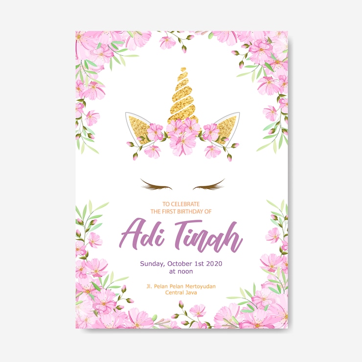 Vecteur carte d&#39;invitation de licorne avec guirlande florale et paillettes d&#39;or