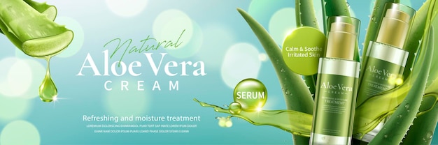 Crème et pulvérisation d'aloe vera avec des éclaboussures de liquide à travers les feuilles