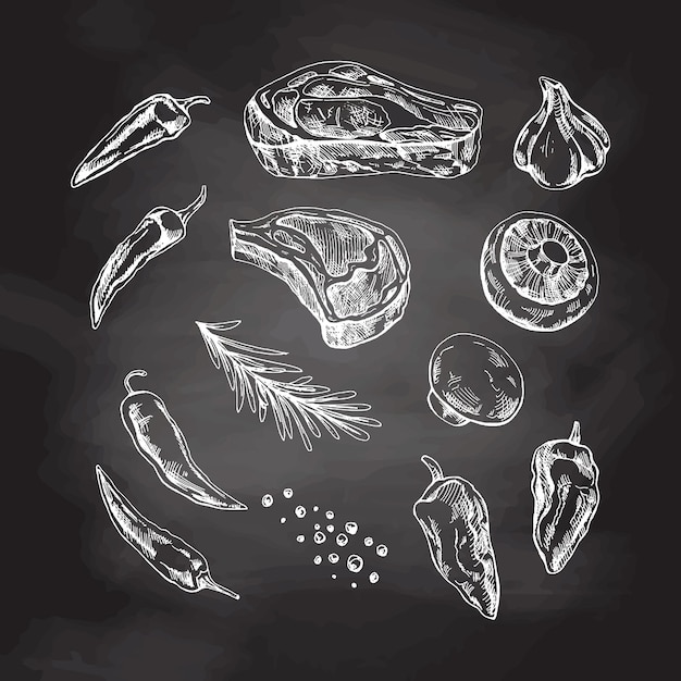 Un ensemble de croquis dessinés à la main d'éléments de barbecue sur fond de tableau Pour la conception du menu des restaurants et cafés grillades Morceaux de viande et de légumes avec assaisonnements