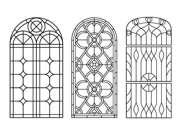 Ensemble de fenêtres anciennes vintage arquées avec vitraux