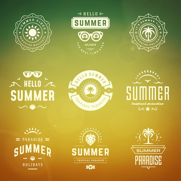 Ensemble De Logos Et Insignes De Vacances D'été