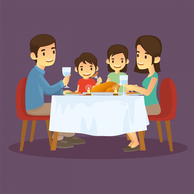 Les familles heureuses dînent au réveillon du nouvel an