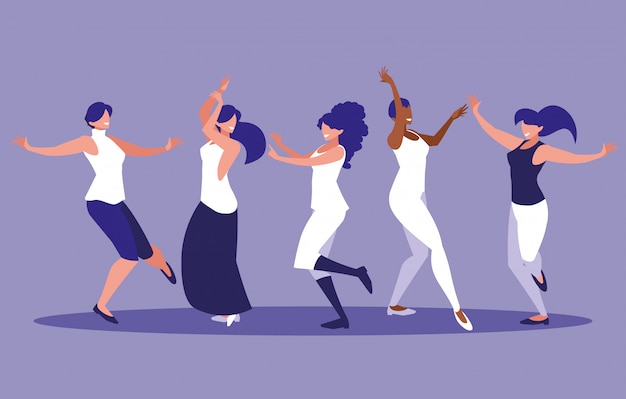 Groupe de femmes dansant le personnage d'avatar