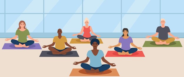 Groupe multiethnique d'hommes et de femmes assis ensemble dans la position du lotus Personnes pratiquant la méditation