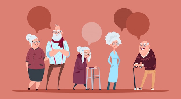 Groupe de personnes âgées avec chat bulle marchant avec bâton moderne grand-père et grand-mère