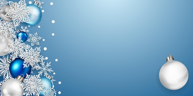 Illustration De Noël Avec De Beaux Flocons De Neige Complexes En Papier Blanc Et Des Boules Colorées Sur Fond Bleu Clair