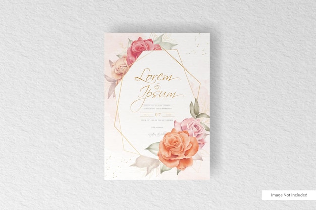 Invitation De Mariage élégante Sertie De Fleurs Et De Feuilles à L'aquarelle