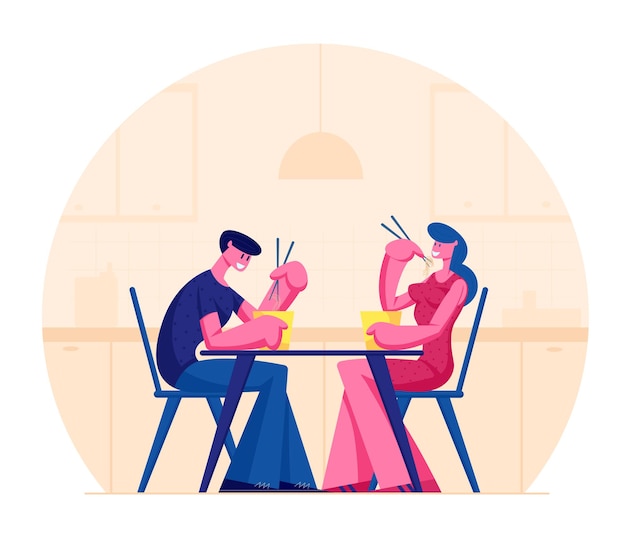 Vecteur jeune couple heureux de manger des aliments asiatiques en fort tenant des bâtons assis à table dans un restaurant de cuisine japonaise ou chinoise. illustration plate de dessin animé