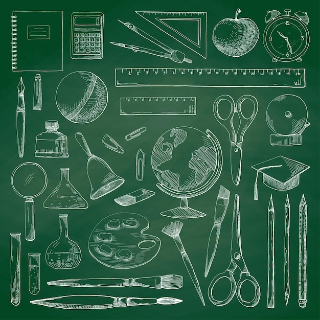 Main a dessiné différentes fournitures scolaires sur un tableau d'école verte. illustration d'un style d'esquisse.
