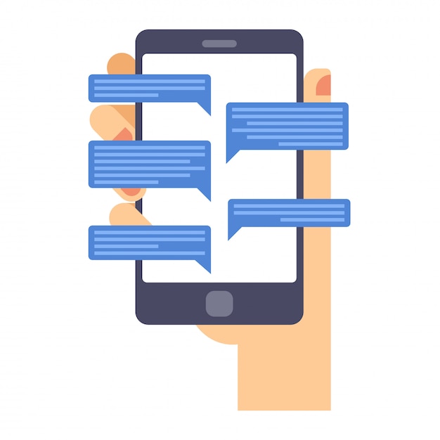 Main tient le téléphone intelligent avec l'application de messagerie