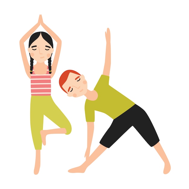Paire d'enfants vêtus de vêtements de sport faisant du yoga isolé