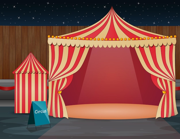 Parc D'attractions De Nuit Avec Chapiteau De Cirque Ouvert